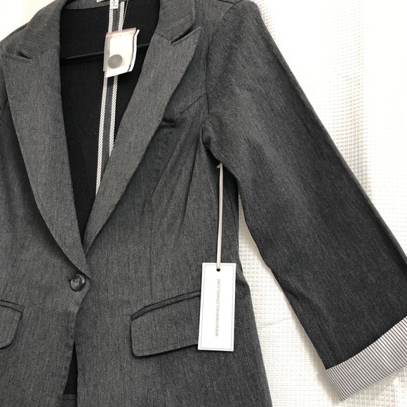 Papaya - Char Gray Blazer - Picture 2 of 5